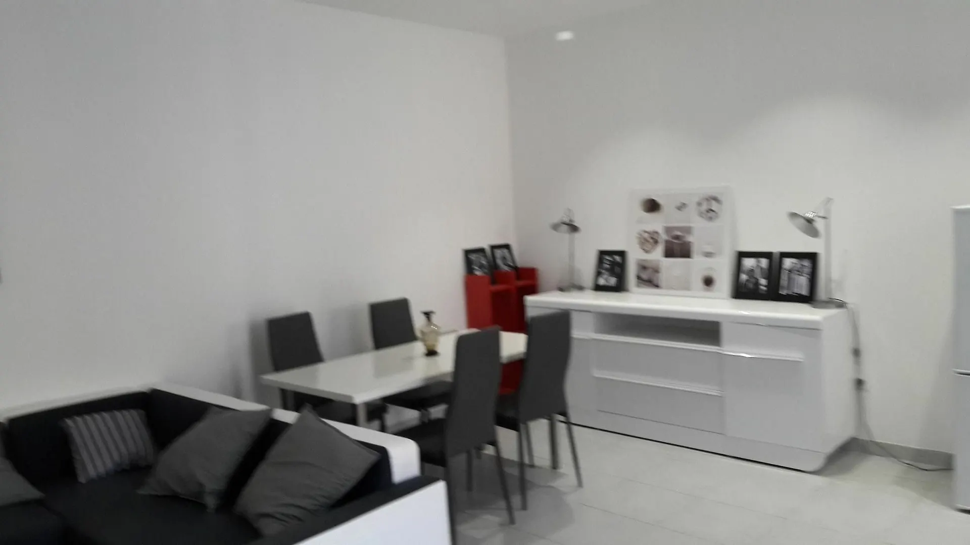 Apartment With 2 Bedrooms In Marseille, With Terrace And Wifi - 5 Km F  マルセイユ