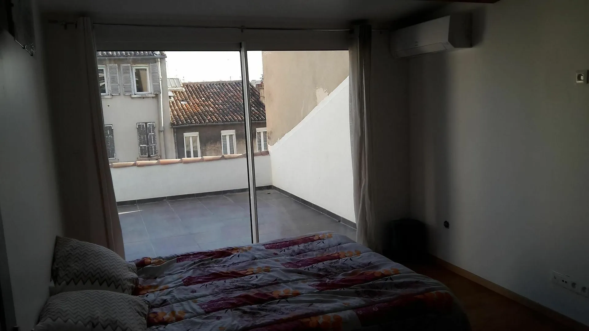 Apartment With 2 Bedrooms In Marseille, With Terrace And Wifi - 5 Km F France
